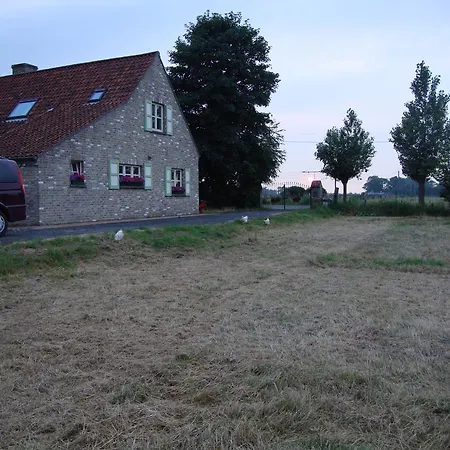 Holiday home De Roulotte Zuienkerke